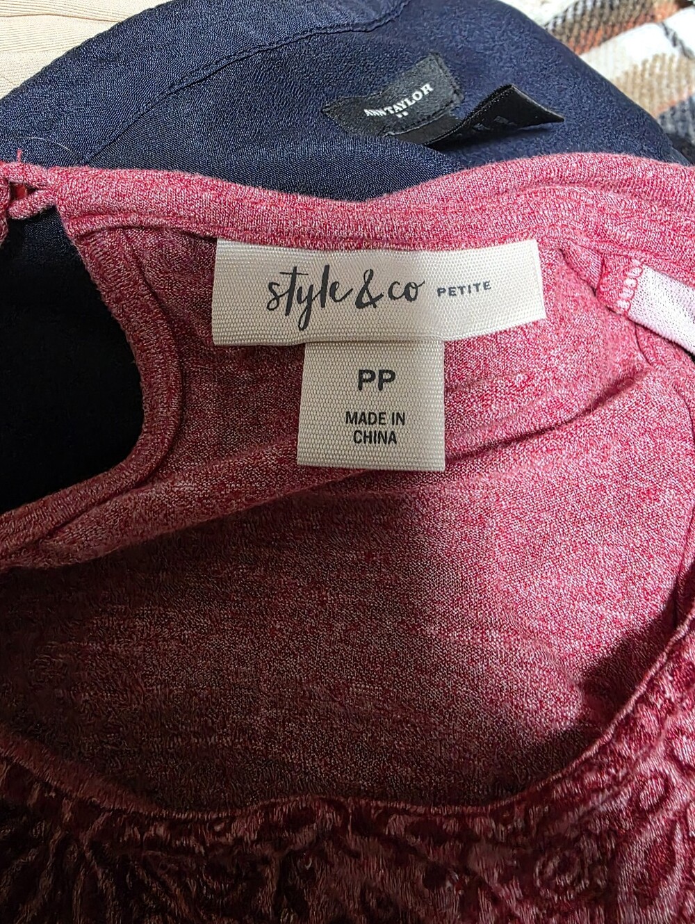 Boho Tank Red - Picture 2 of 3